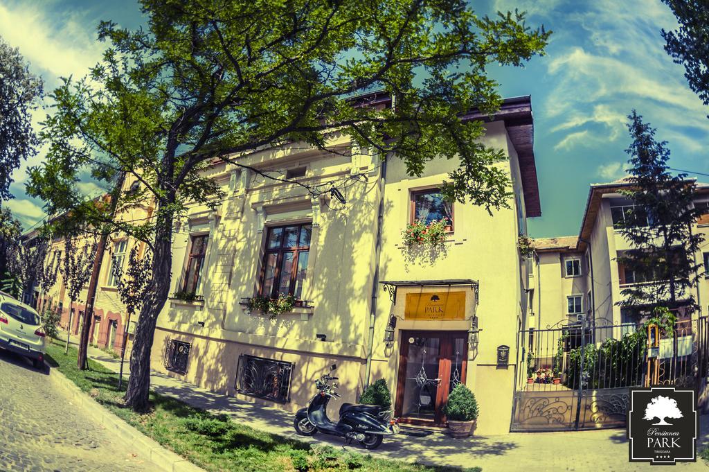 Park Villa - Boutique Hotel Timişoara Exterior foto